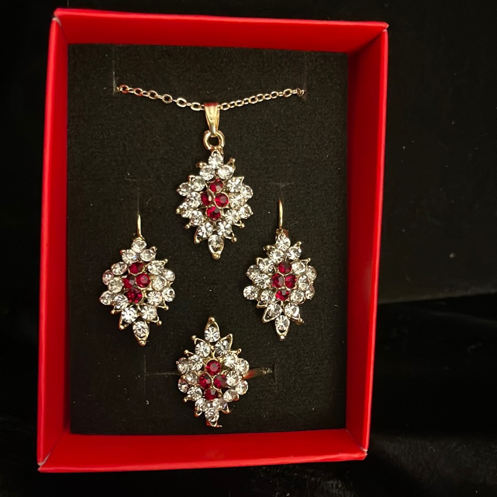 ❤️ Valentines Day Jewelry Set